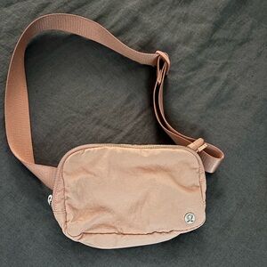 Lululemon Fanny pack like new